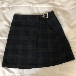 Brandy Melville Emerson skirt